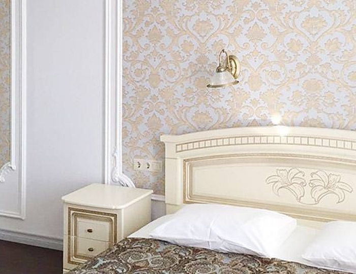 Номер полулюкс с 1 двуспальной кроватью - Отель «Каракас» Сухум